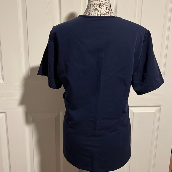 Figs Top - Picture 2 of 4